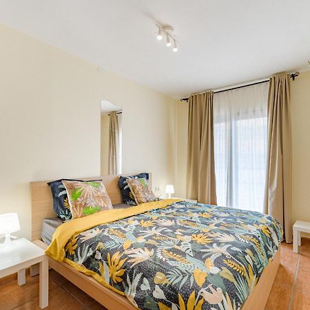 Edificio Agua Marina Panoramic View Apartments On First Line San Miguel de Abona Exterior photo