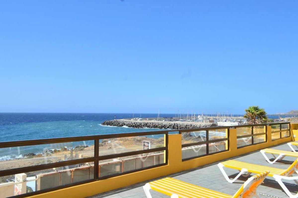 Edificio Agua Marina Panoramic View Apartments On First Line San Miguel de Abona Exterior photo