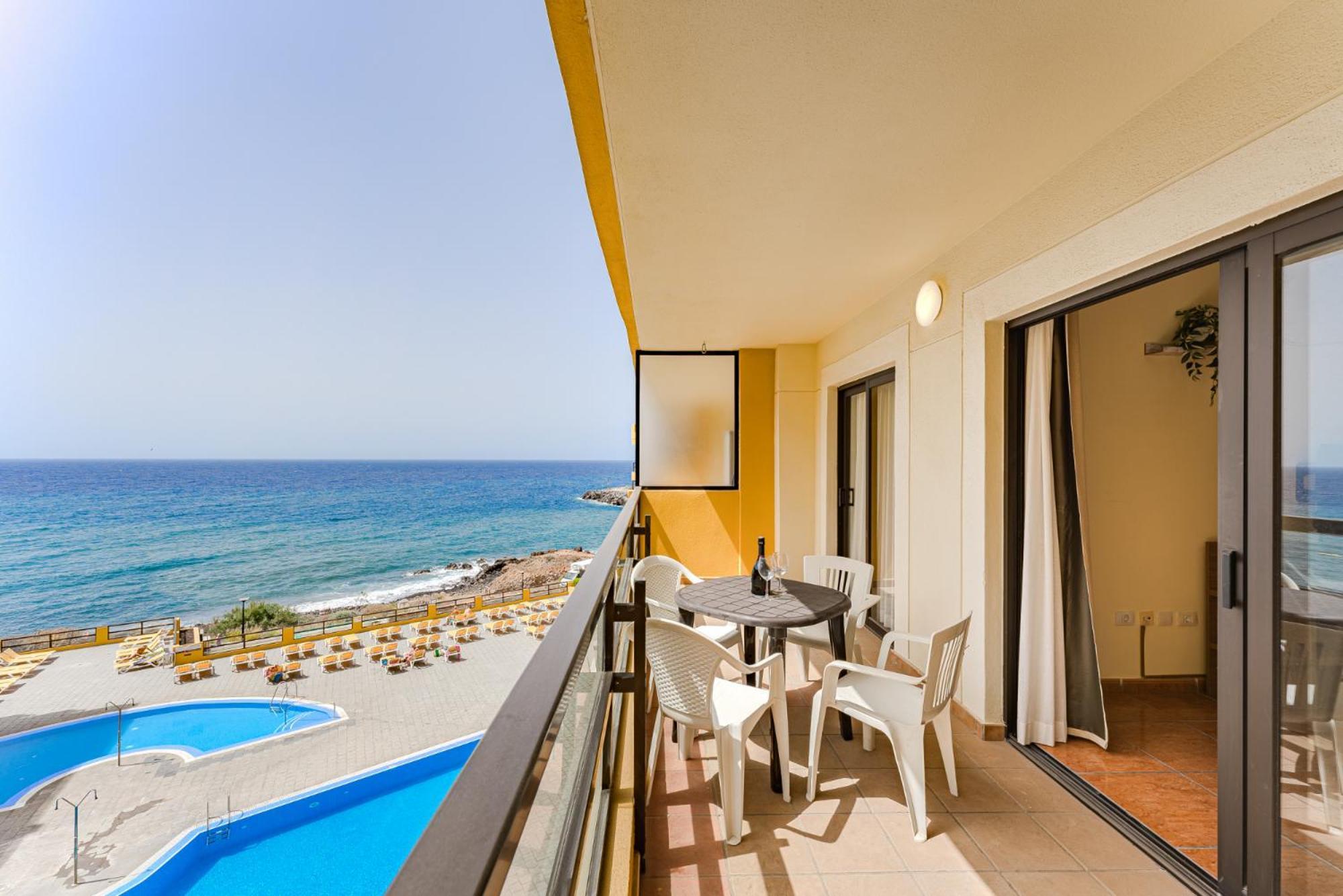 Edificio Agua Marina Panoramic View Apartments On First Line San Miguel de Abona Exterior photo