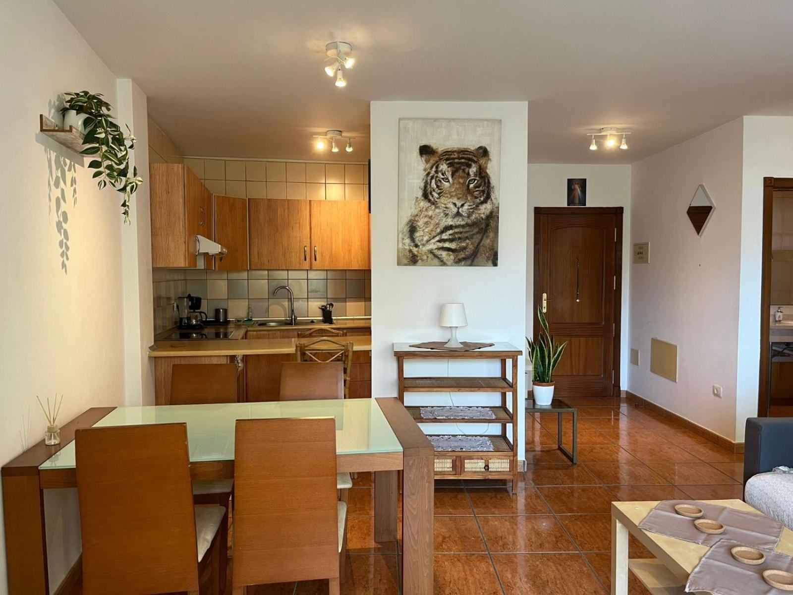 Edificio Agua Marina Panoramic View Apartments On First Line San Miguel de Abona Exterior photo